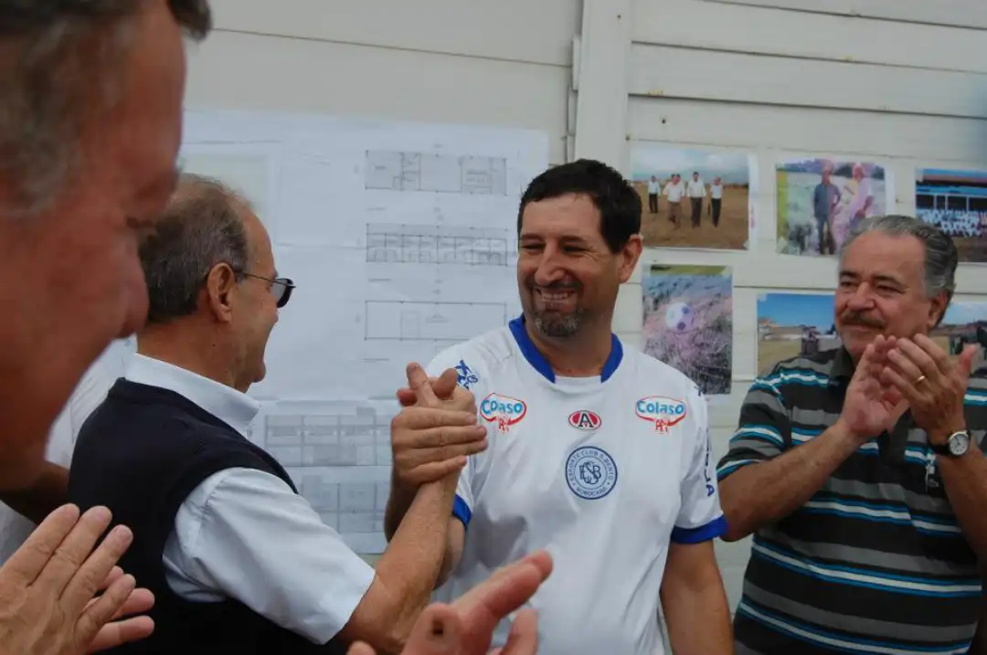 Reocupação do Estádio Humberto Reale em 2012